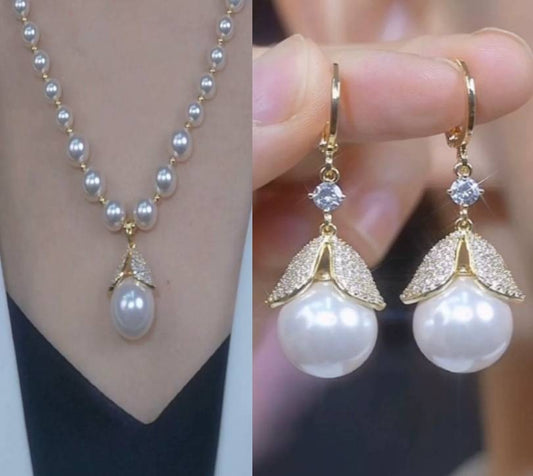 🦪Pearl and mermaid tail necklace and earring set