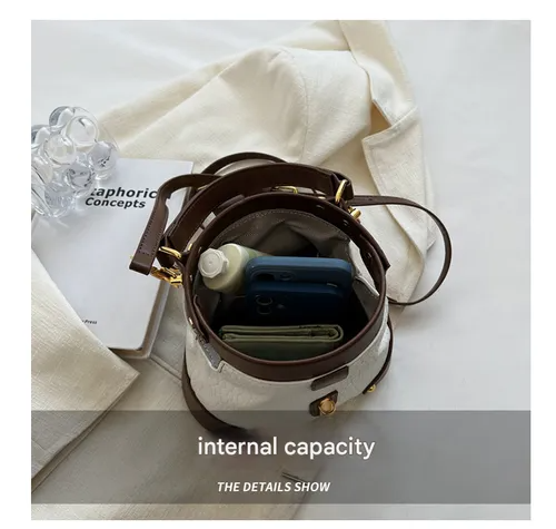 Elegant-colorblock-handbag