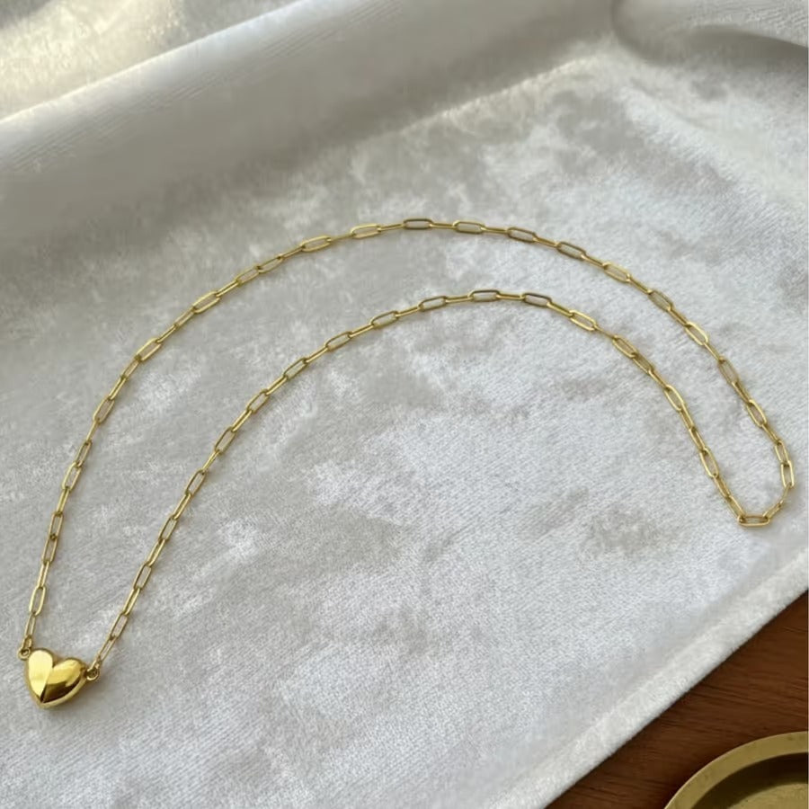 🔥🌹✨ Stainless steel Heart Shape Pendant Magnetic Necklace