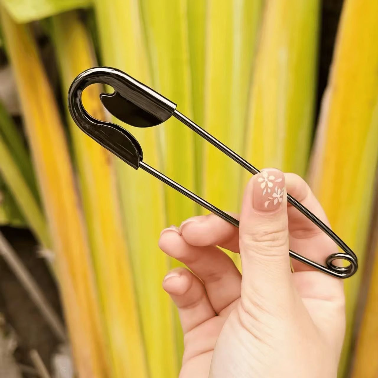 Oversized Safety Pin Hair Clip