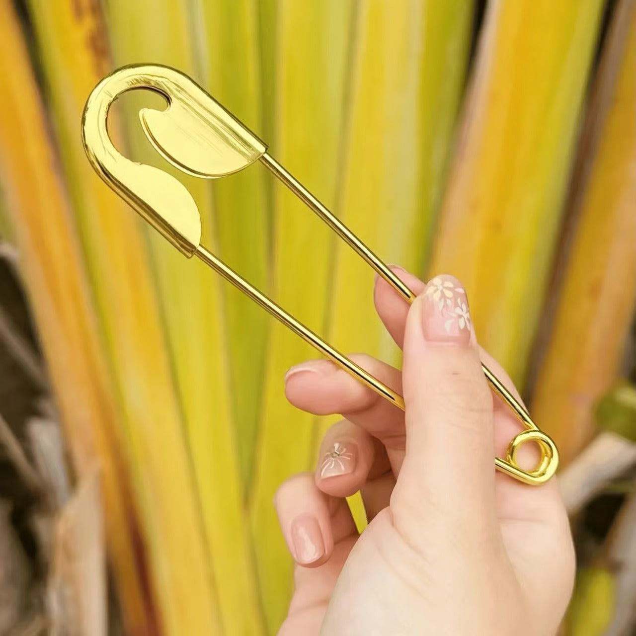Oversized Safety Pin Hair Clip