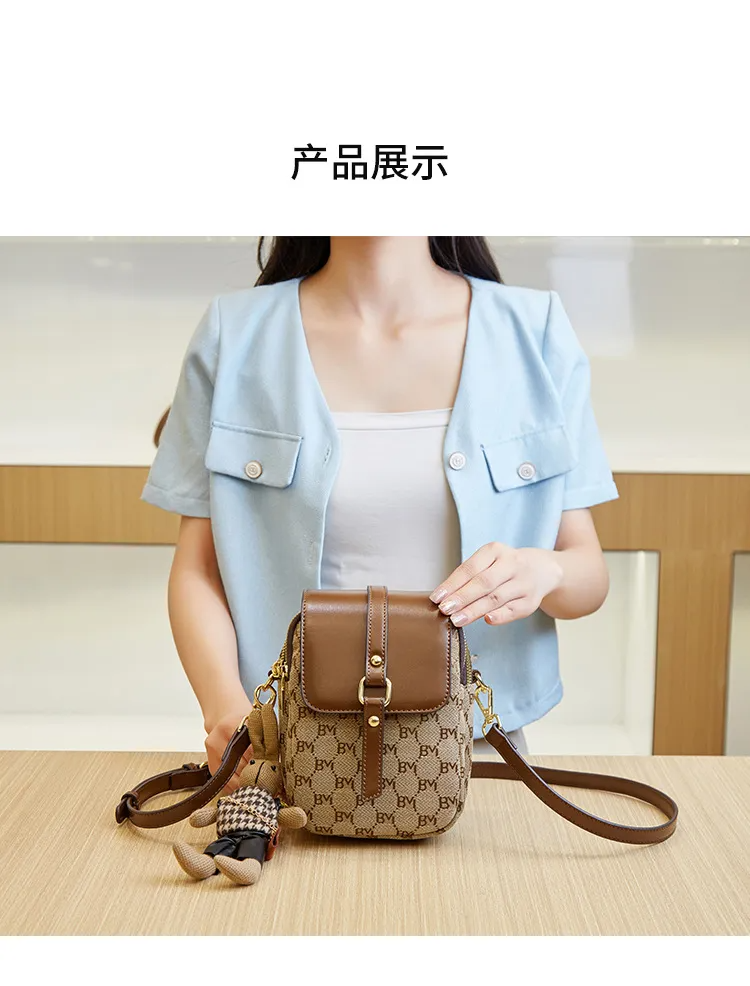 Exquisite Ladies Shoulder Bag